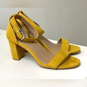 Women’s 11 W Extra Wide Torrid Vegan Faux Suede Tapered 2 Strap Heeled Shoes